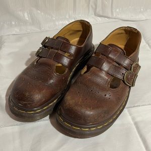 VINTAGE Doc Martens Mary Janes Size 4
